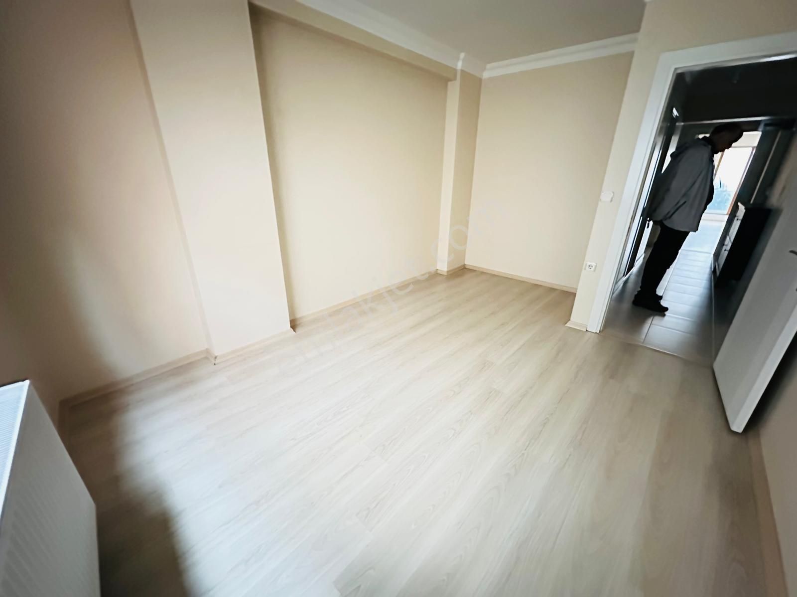 Has Seba'dan Kemalpaşa'da 2+1 90m2 Yeni Binada Asansörlü 1.katt - Görsel 18