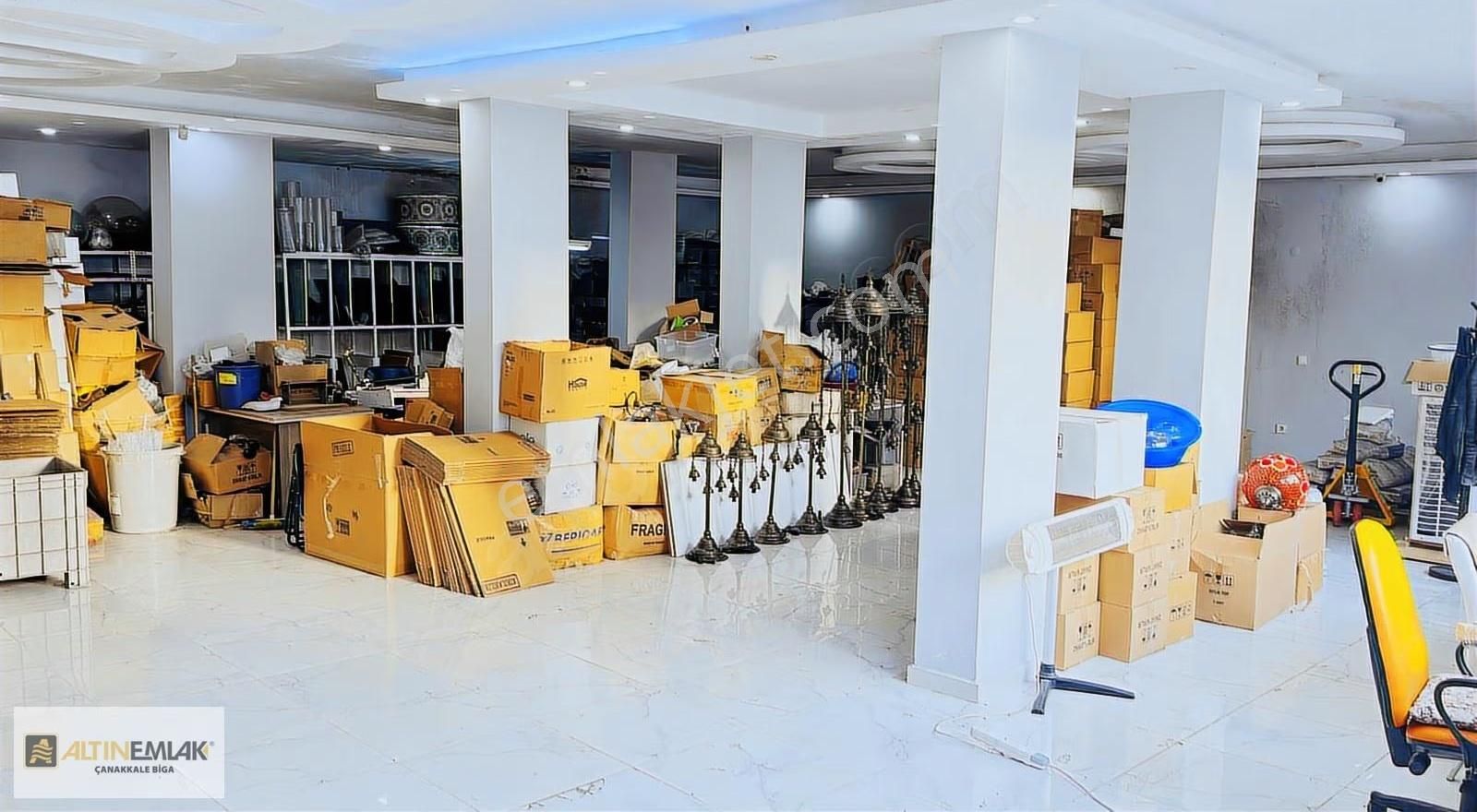 Esenyurt Kıraç Meydana Yürüme 340 M² 2 Katlı Satılık İş Yeri - Görsel 9