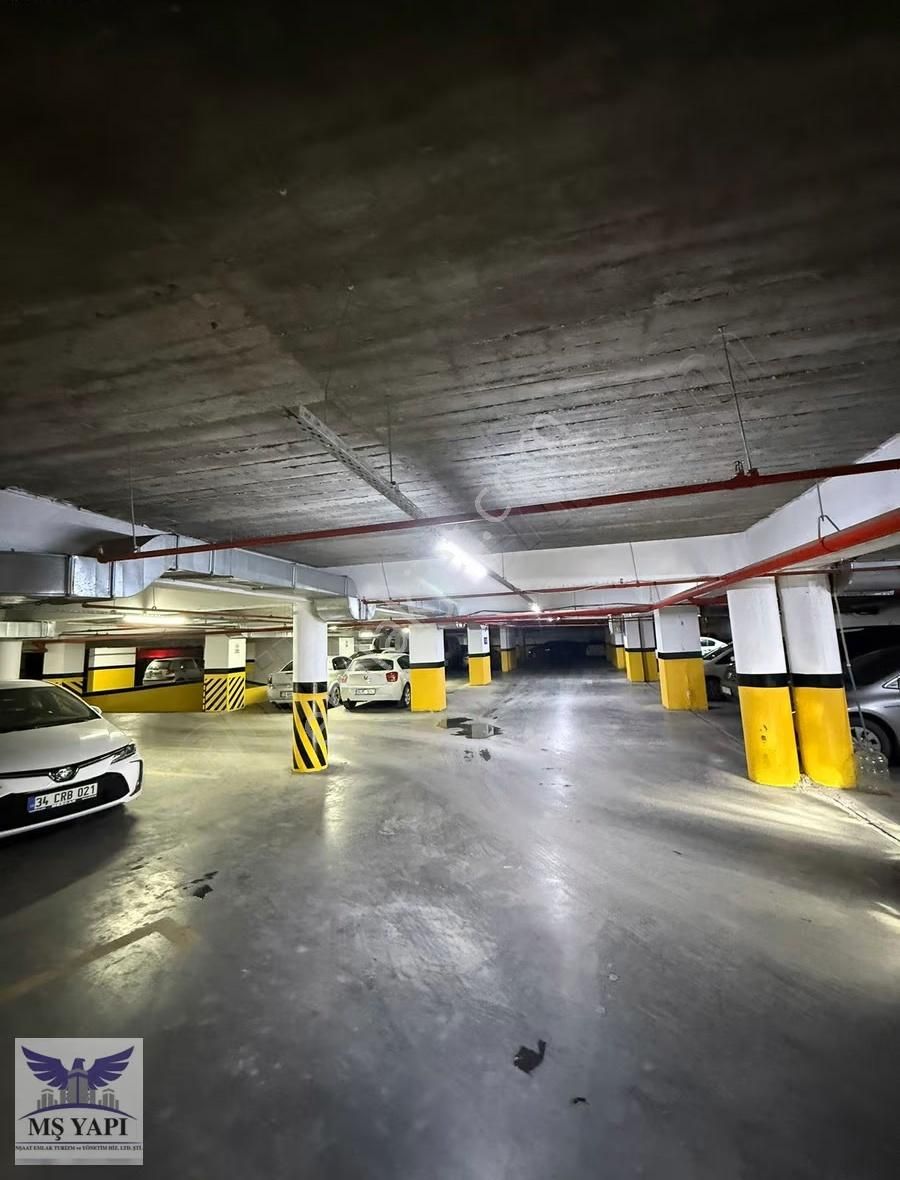 Siteiçi Metrobüse Yürüme Mesafesinde Eşyalı 1+1 Kiralık Daire - Görsel 8