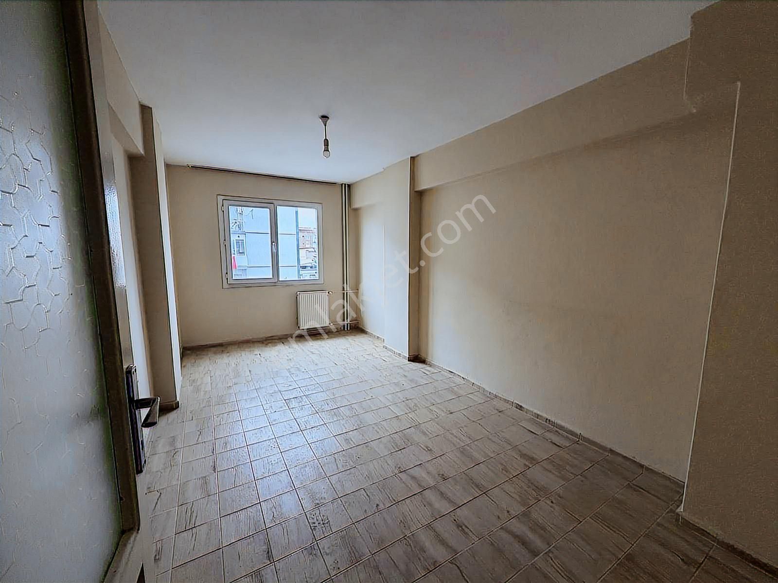 Bornova Ergene Mahallesi'nde Kiralık 3+1 Daire - Görsel 6