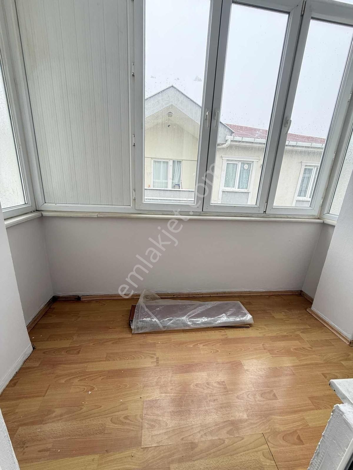 Akkaya İnşatan 3+1-e.banyolu-otopark Güvenlik Emsalerimden Uygun - Görsel 25