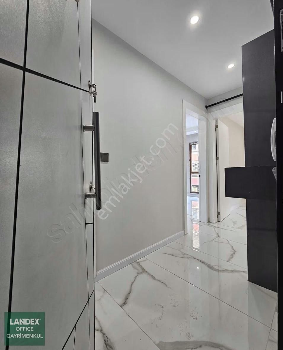 Bölgenin En Lüks Sıfır 2+1 Geniş Apartı Her Katta Tek Apart - Görsel 2