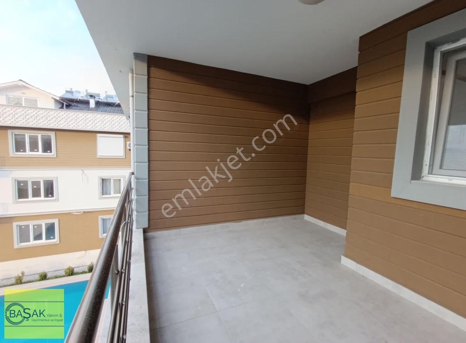 Başak'tan İskanlı Havuz Ayrı Mutfak Tadında 4+1 Ama 3+1 E Dönüşm - Görsel 5