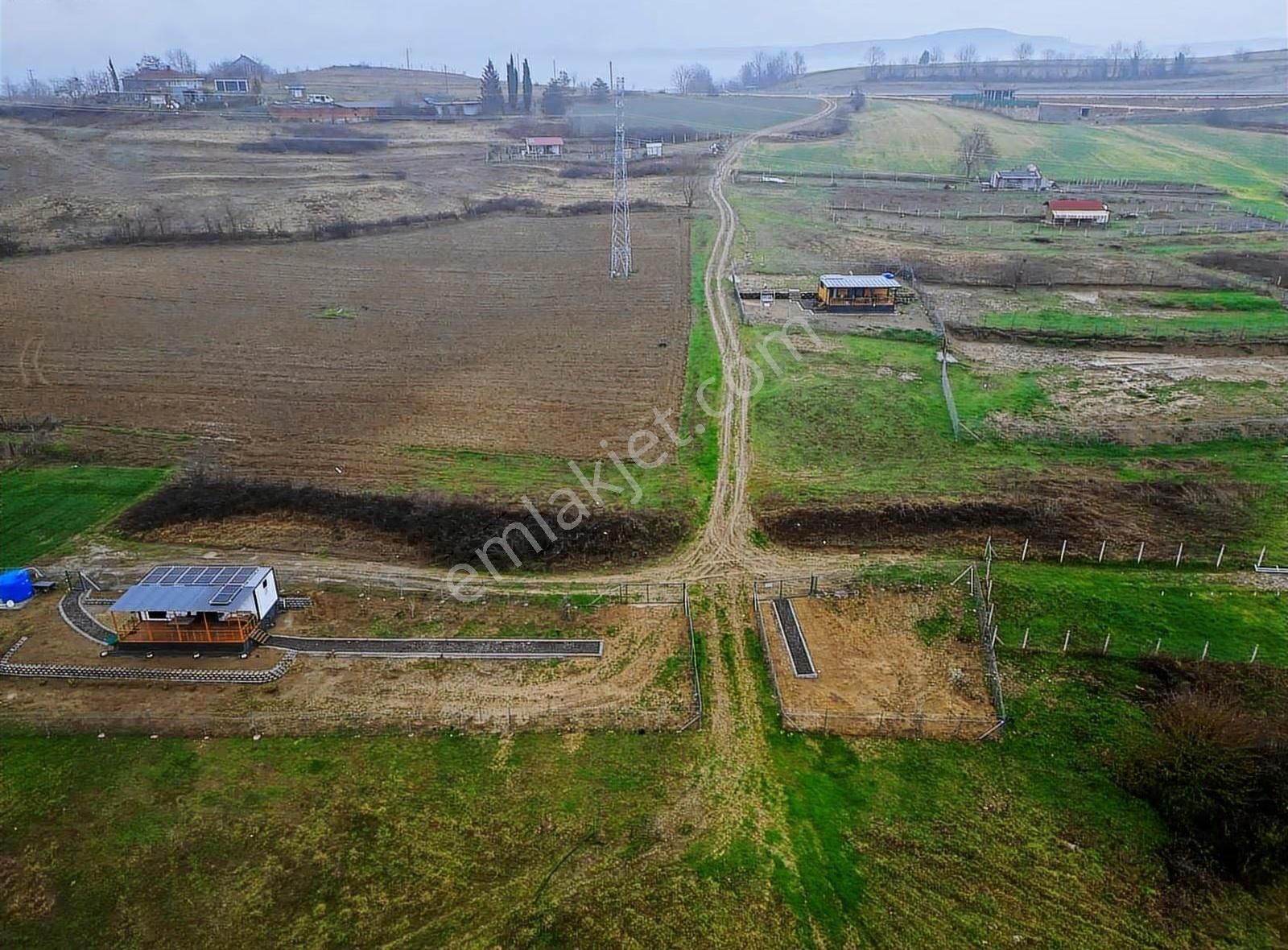 Göl Manzaralı | Ruhsatlı Konteyner Ev | Güneş Enerjili Arsa - Görsel 8