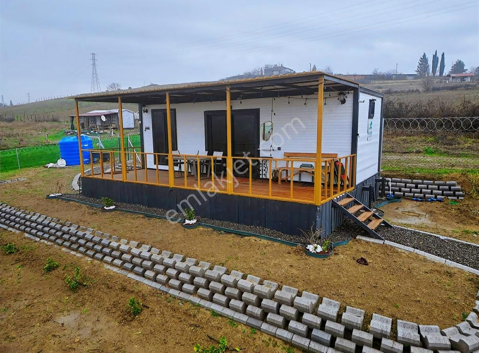 Göl Manzaralı | Ruhsatlı Konteyner Ev | Güneş Enerjili Arsa - Görsel 2