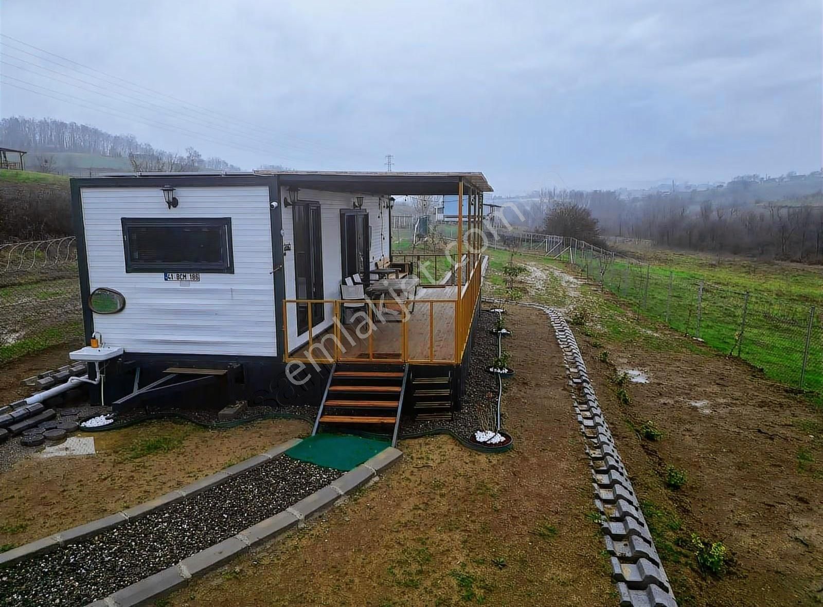 Göl Manzaralı | Ruhsatlı Konteyner Ev | Güneş Enerjili Arsa - Görsel 18