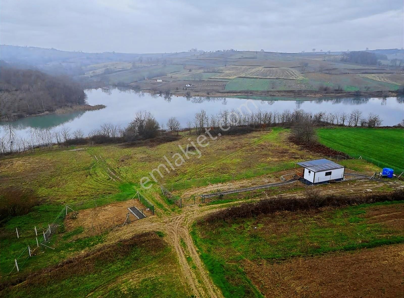 Göl Manzaralı | Ruhsatlı Konteyner Ev | Güneş Enerjili Arsa - Görsel 26