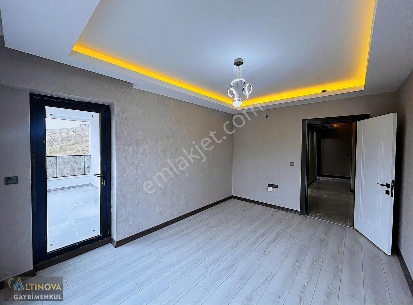 Keçiörende Delüx Yapılı Teras Balkonlu Manzaralı Satılık 3+1 - Görsel 15