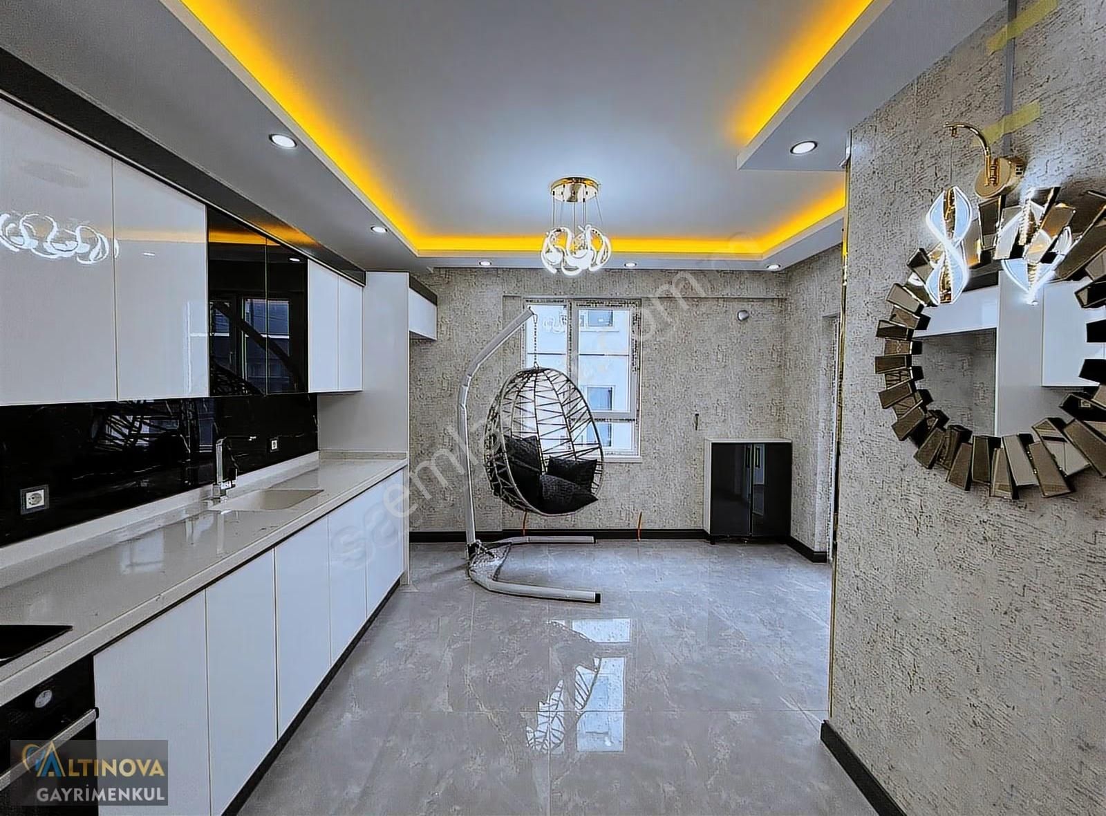 Keçiörende Ultra Lüx Yapılı Geniş Satılık 3+1 Daire - Görsel 8