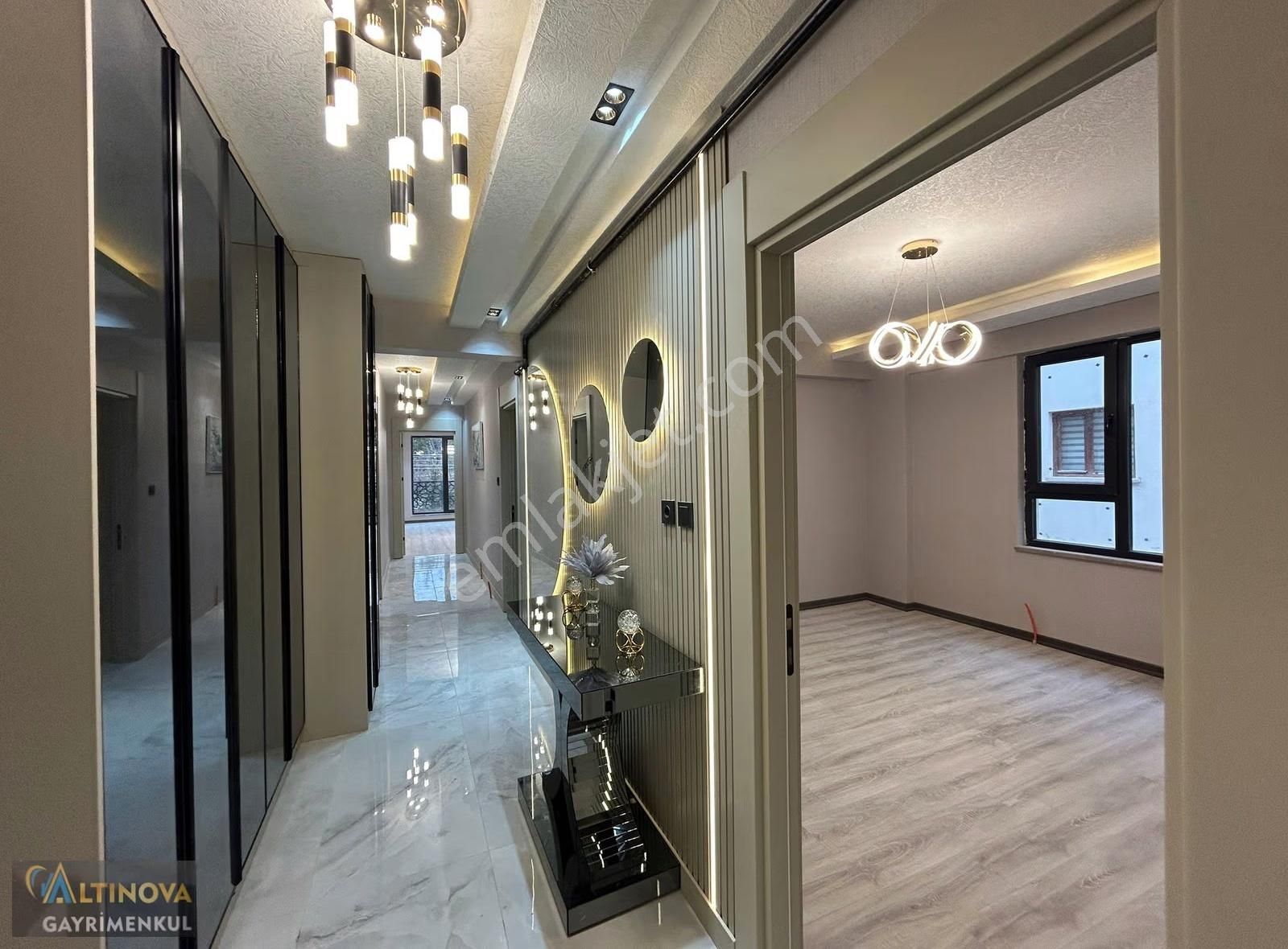 Keçiörenin En Geniş En Lüx Yapılı Emsalsiz 3+1 Dairesi Sizlerle - Görsel 8