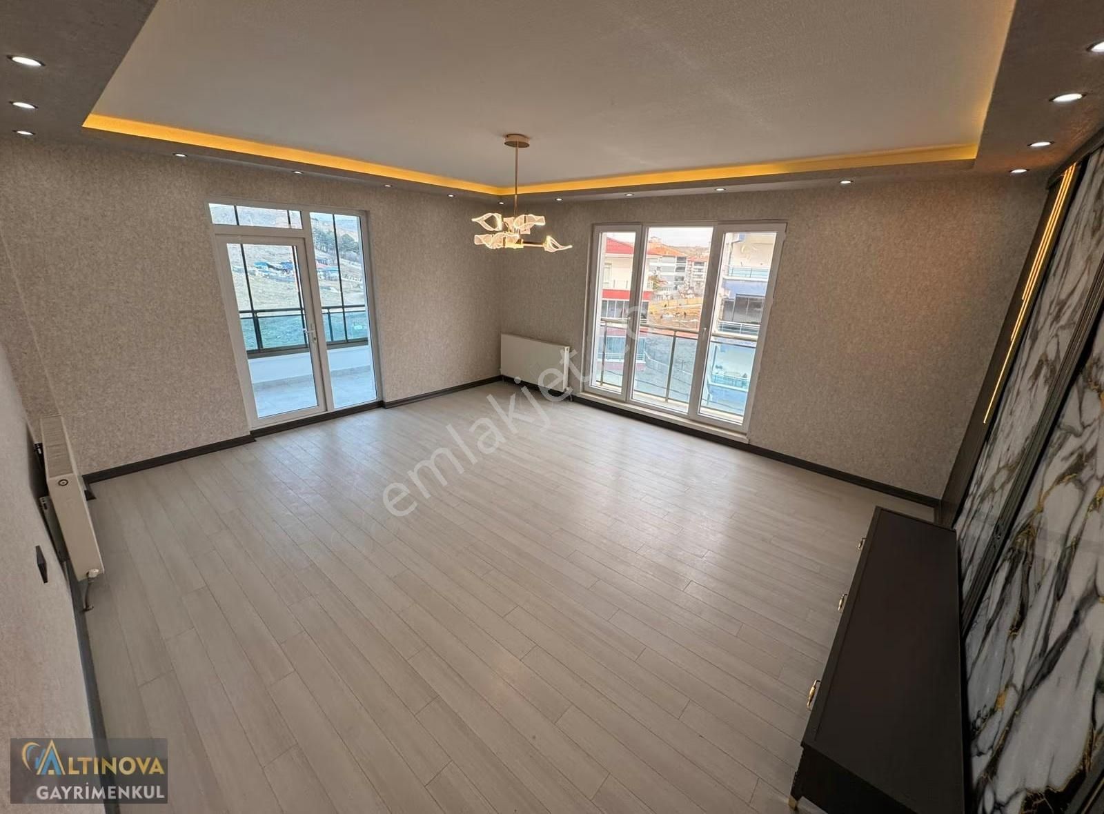 Keçiörende Geniş Daire Sevenlere Özel Full Yapılı Satılık 3+1 - Görsel 27