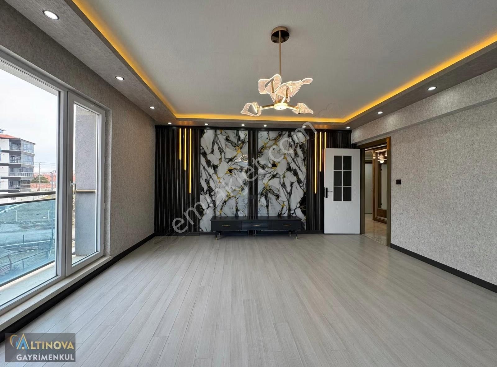 Keçiörende Geniş Daire Sevenlere Özel Full Yapılı Satılık 3+1 - Görsel 9