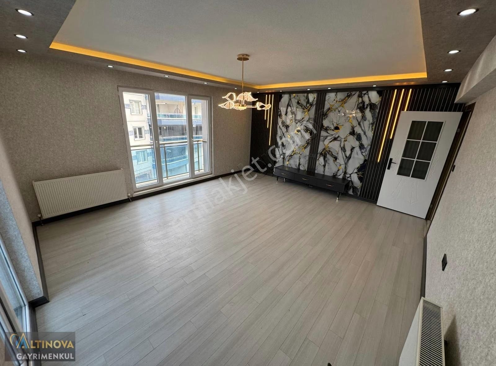 Keçiörende Geniş Daire Sevenlere Özel Full Yapılı Satılık 3+1 - Görsel 25