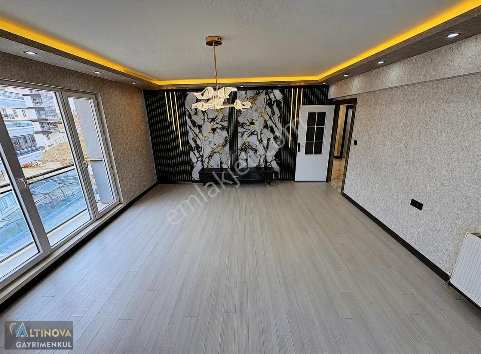 Keçiörende Geniş Daire Sevenlere Özel Full Yapılı Satılık 3+1 - Görsel 26