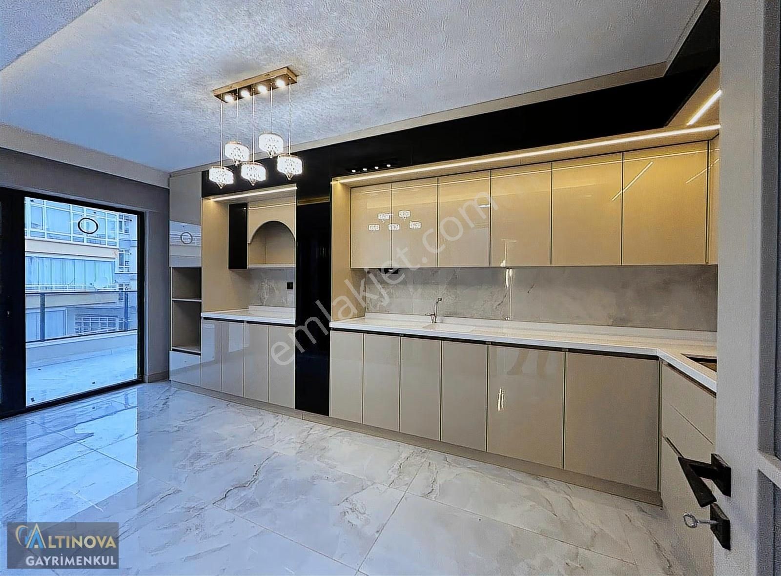Keçiörende Ultra Lüx Yapılı Emsalsiz Satılık 3+1 Daire - Görsel 4