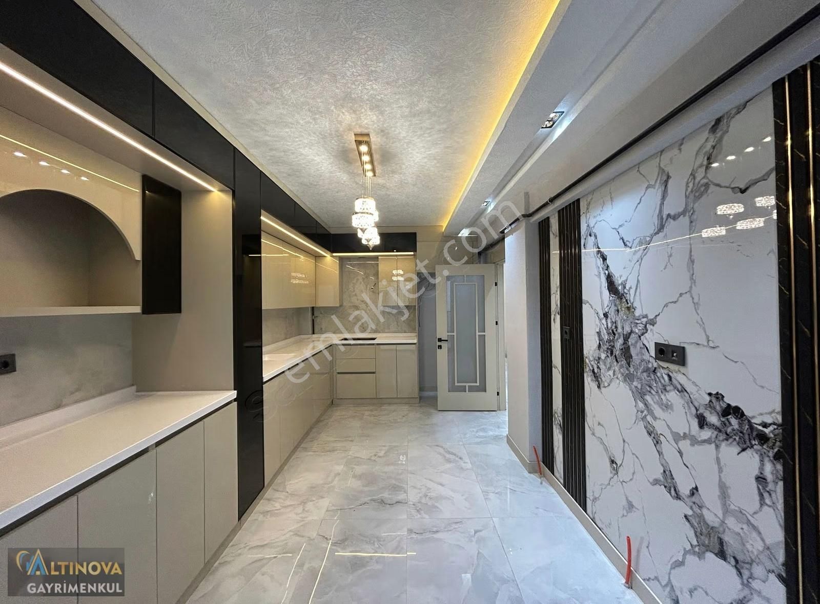 Keçiörende Ultra Lüx Yapılı Emsalsiz Satılık 3+1 Daire - Görsel 2