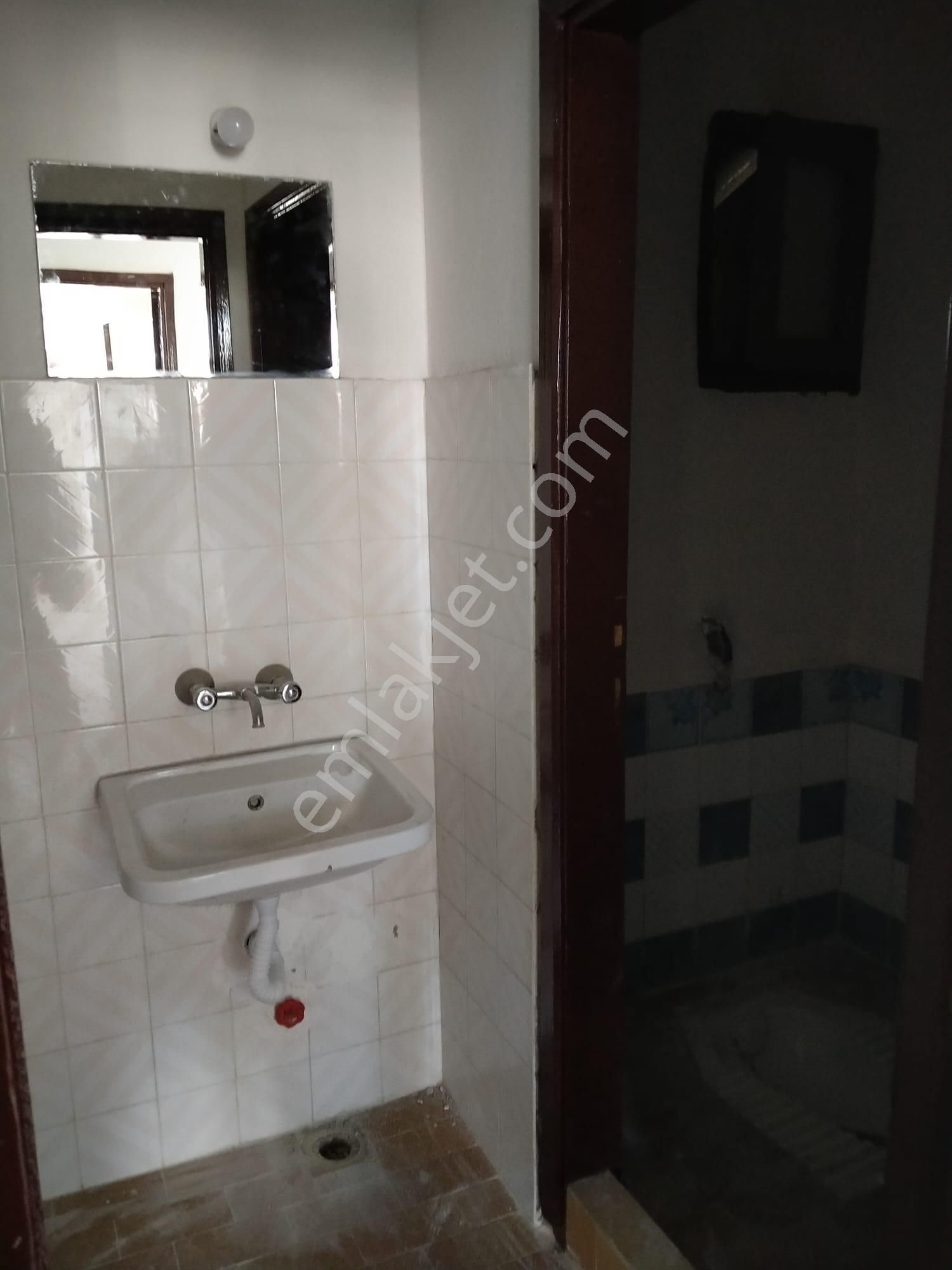 Kumluca'nın Merkezinde 2+1 Kiralık Daire - Görsel 12