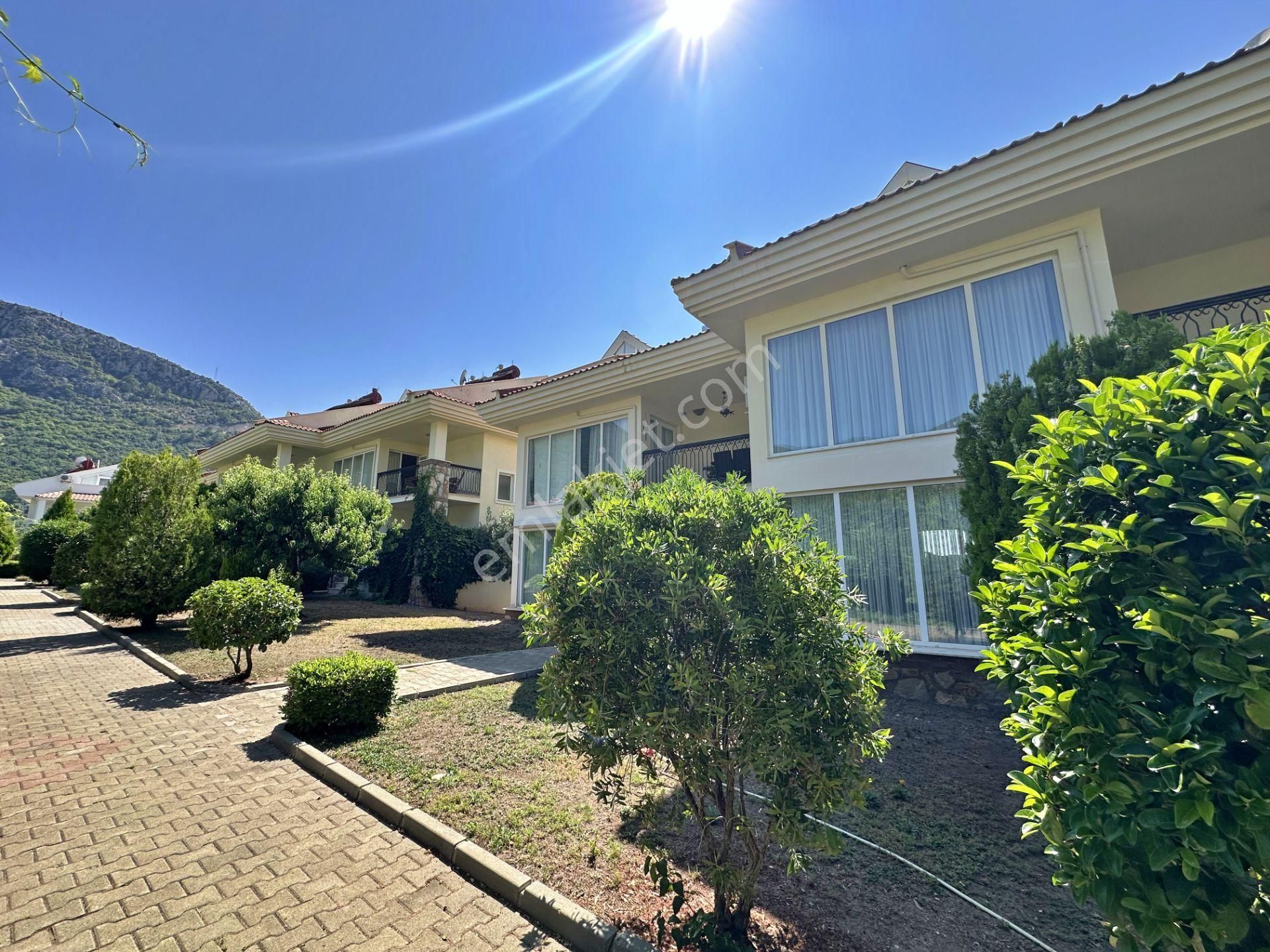 Ölüdeniz'de Ödüllü Sitede 3+1 Dubleks Daire - Görsel 23