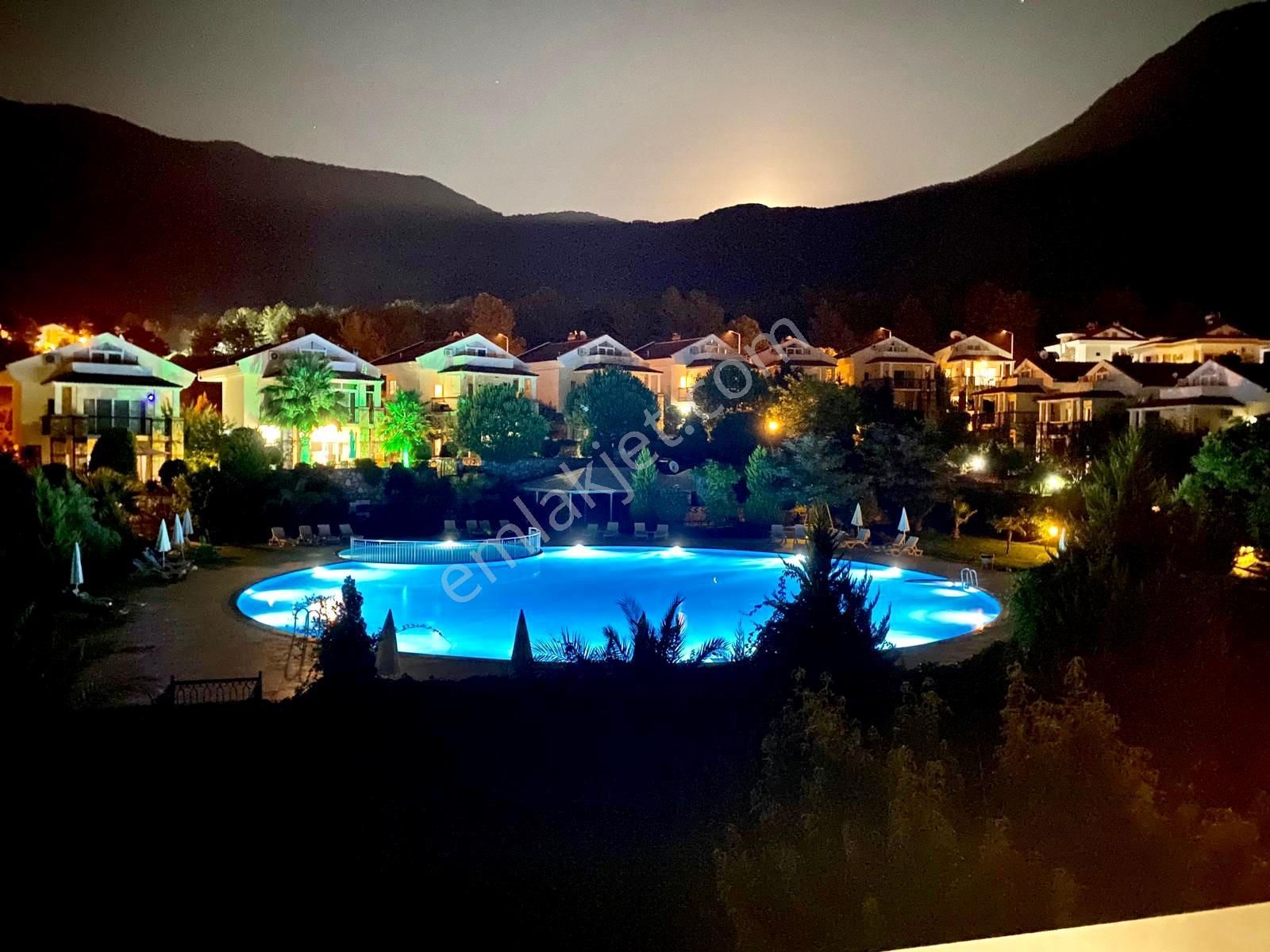 Ölüdeniz'de Ödüllü Sitede 3+1 Dubleks Daire - Görsel 18