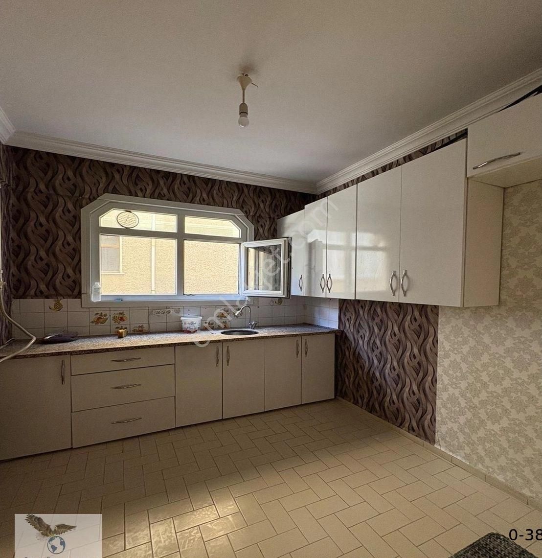 Avcılar Denizköşklerde 2+1 85m2 Satılık Daire - Görsel 2