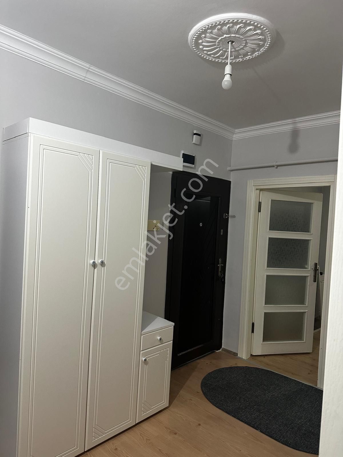 Ciftlik Mahallesinde İci Temiz Satılık Daire - Görsel 19