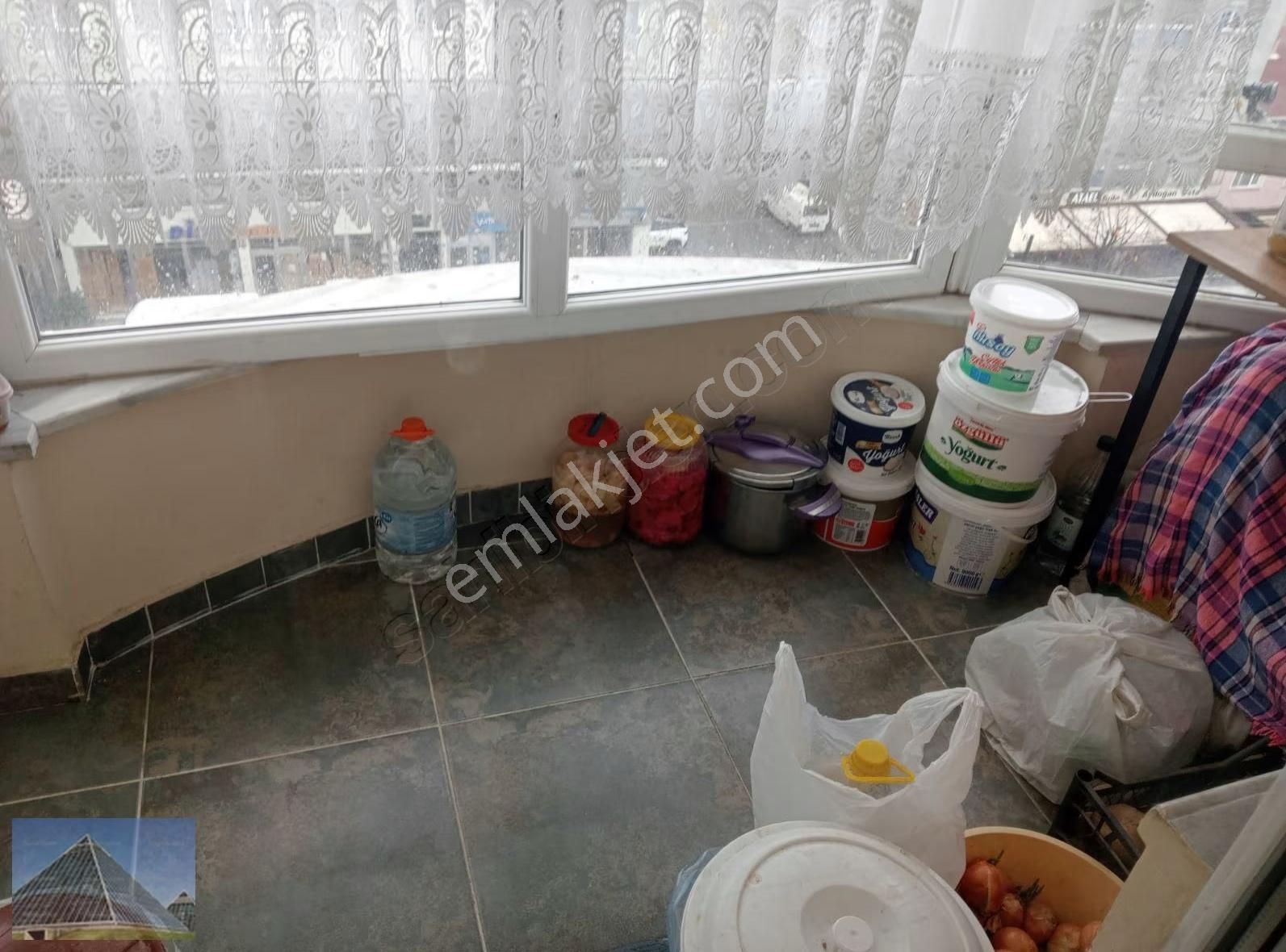 Şeyh Sinan Mahallesi'nde Kiralık Ara Kat 3+1 130m2 Daire - Görsel 3
