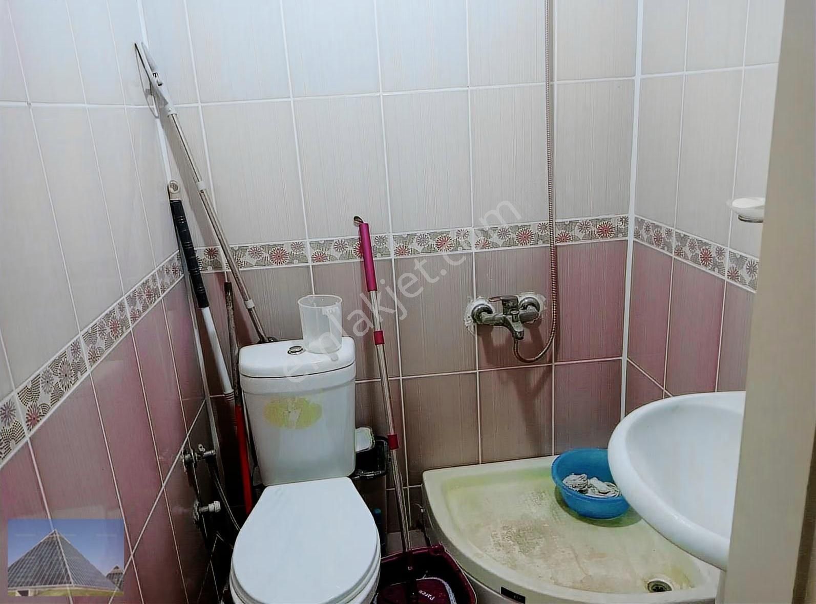 Şeyh Sinan Mahallesi'nde Kiralık Ara Kat 3+1 130m2 Daire - Görsel 12
