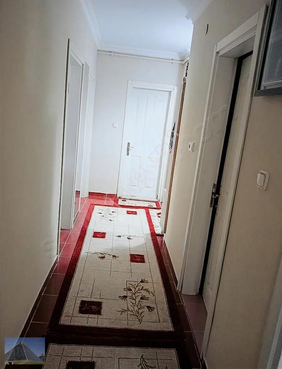Şeyh Sinan Mahallesi'nde Kiralık Ara Kat 3+1 130m2 Daire - Görsel 9