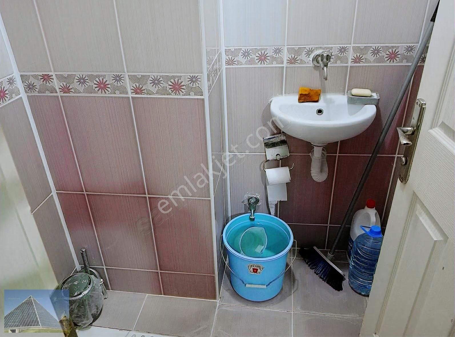 Şeyh Sinan Mahallesi'nde Kiralık Ara Kat 3+1 130m2 Daire - Görsel 8