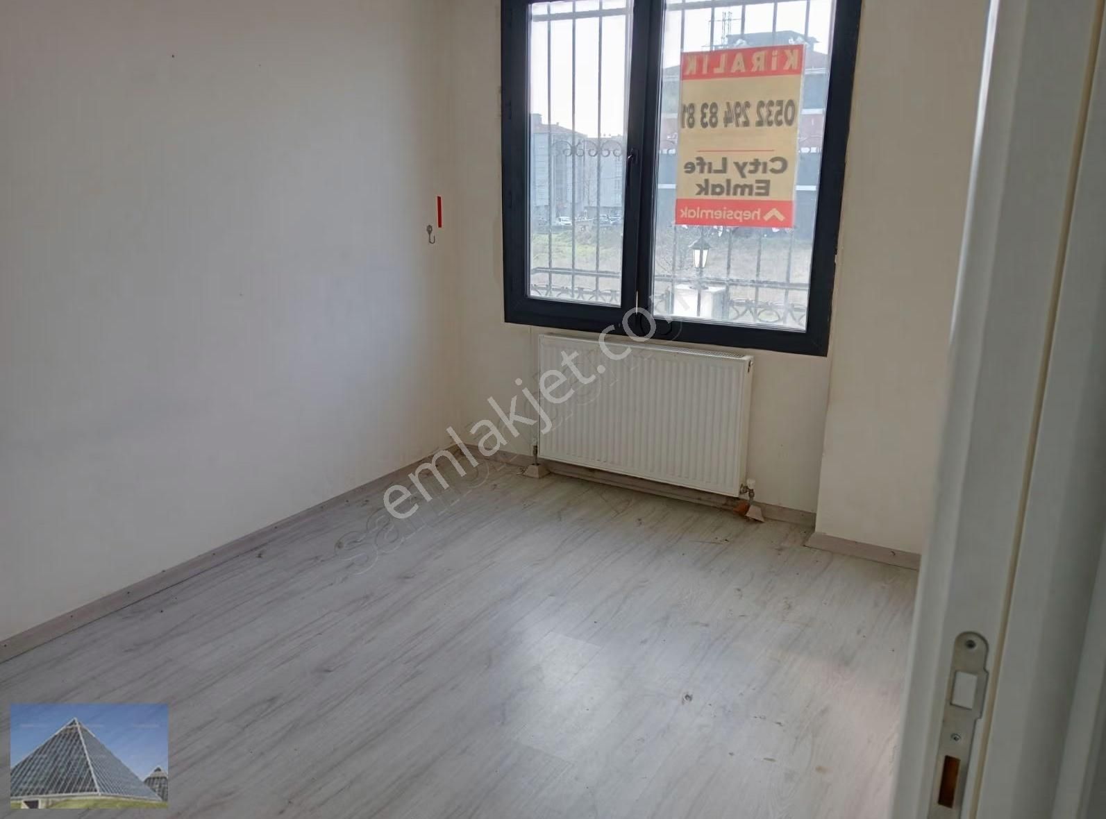 Alipaşa Mahallesi'nde Kiralık 1+1 Giriş Kat Daire - Görsel 6