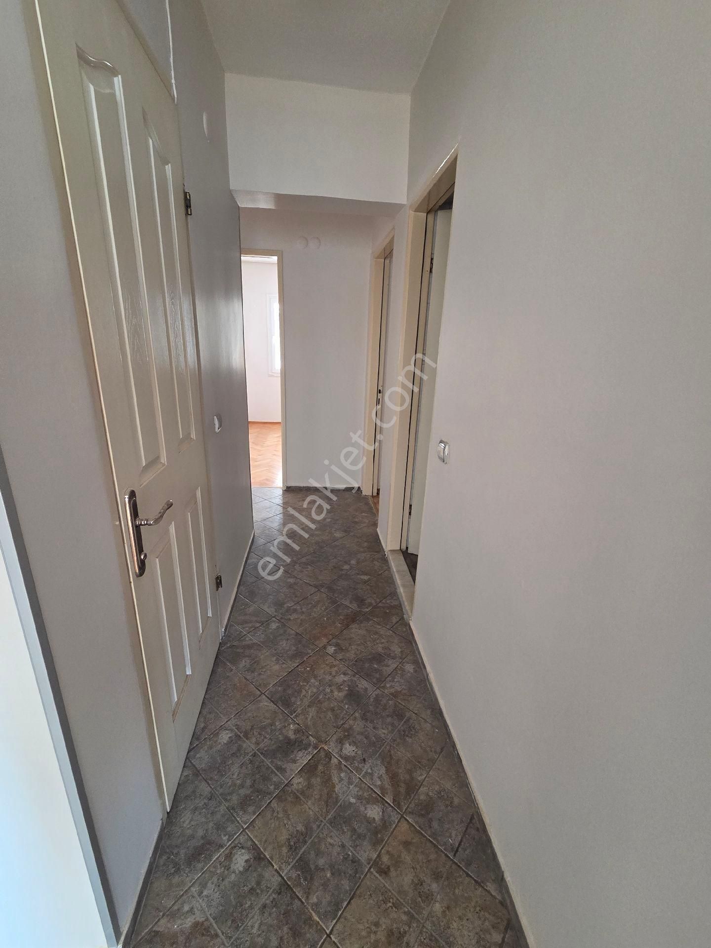 Bayraklı Yeşil Sitem Sitesinde Harika Bir Daire Sizleri Bekliyor - Görsel 7