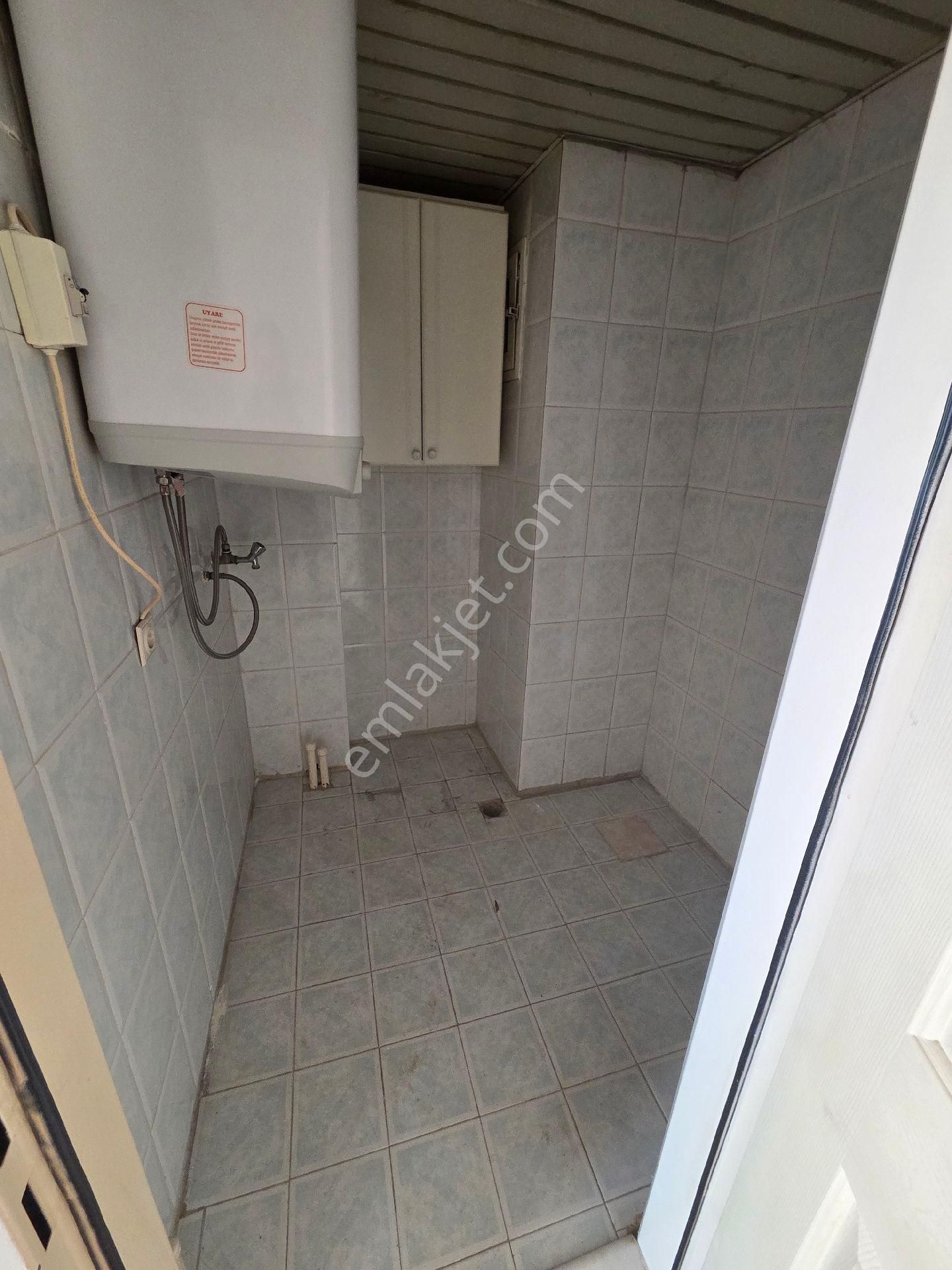 Bayraklı Yeşil Sitem Sitesinde Harika Bir Daire Sizleri Bekliyor - Görsel 8