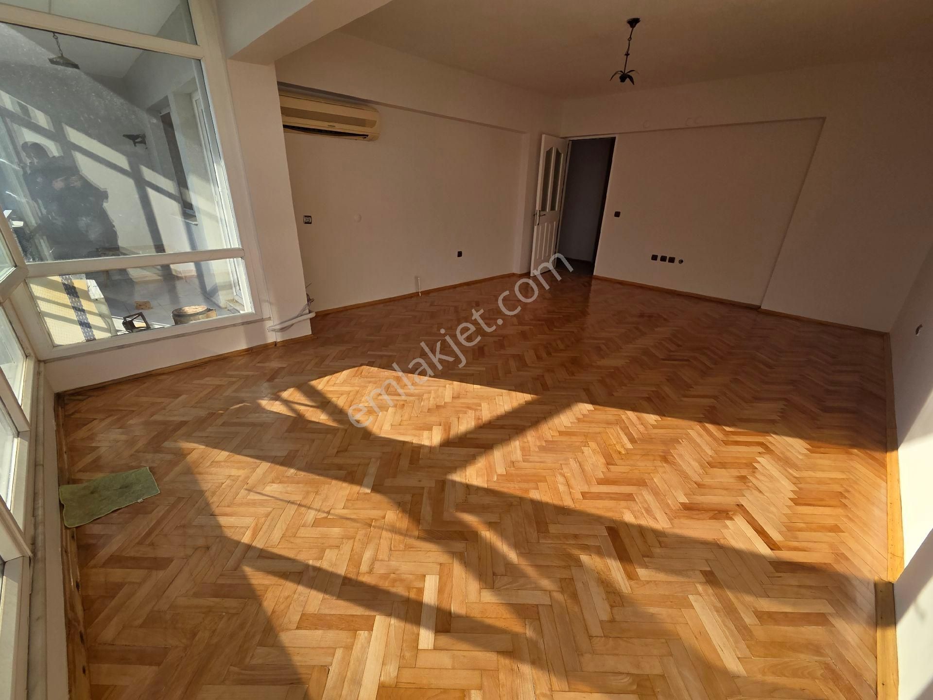 Bayraklı Yeşil Sitem Sitesinde Harika Bir Daire Sizleri Bekliyor - Görsel 31