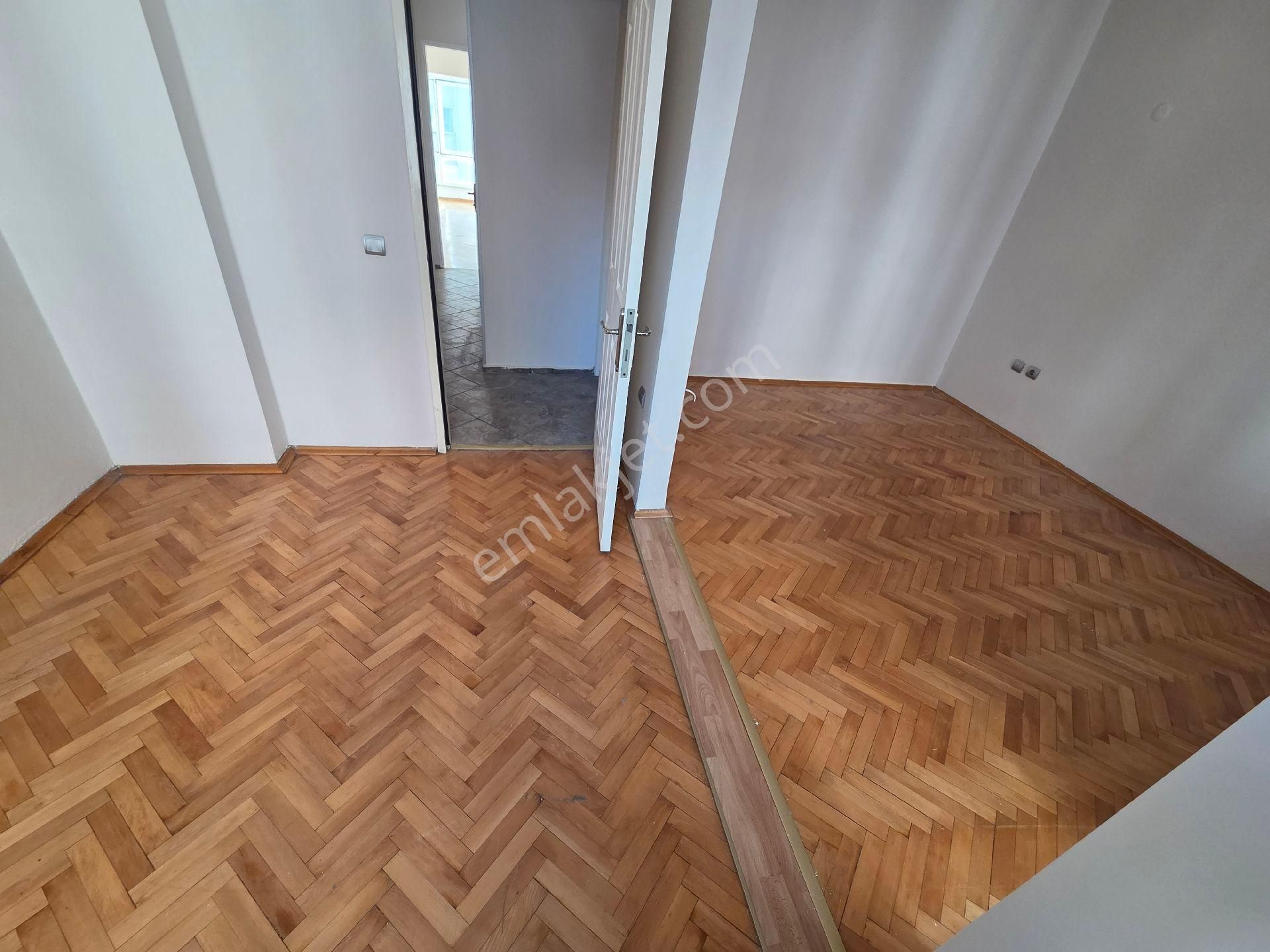 Bayraklı Yeşil Sitem Sitesinde Harika Bir Daire Sizleri Bekliyor - Görsel 14