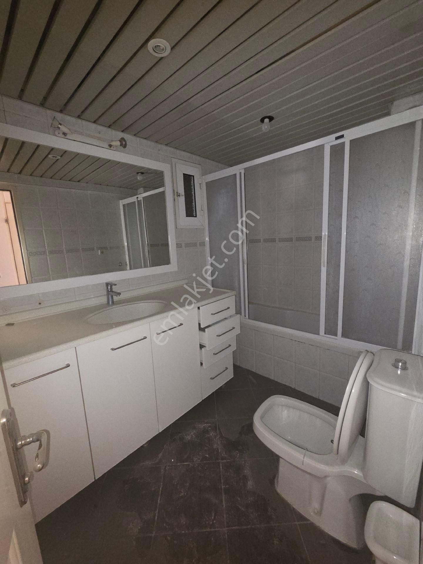 Bayraklı Yeşil Sitem Sitesinde Harika Bir Daire Sizleri Bekliyor - Görsel 10