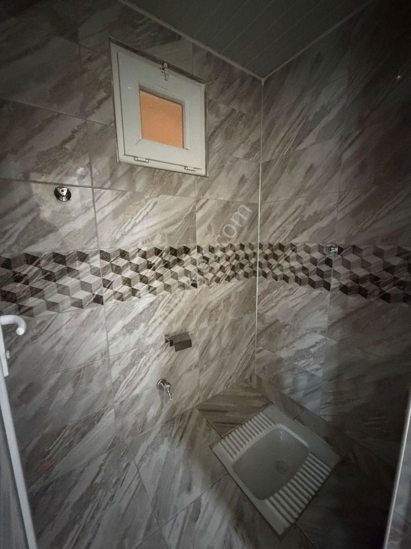 Cumhuriyet Mahallesinde 3+1 Kiralık Ferah Daire – Das Gayrimenkul - Görsel 4