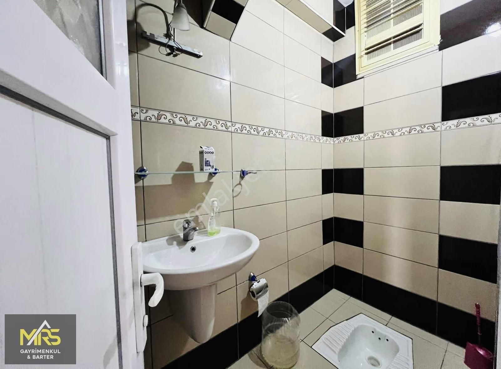 Mrs Gayrimenkul 3+1 Çift Balkon Orta Kat - Görsel 8