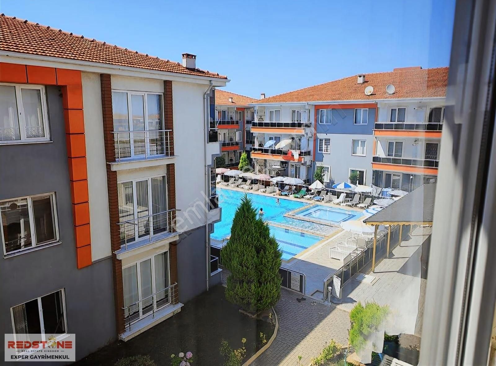 Yalı Mahallesinde Mutfak Ayrı Geniş 2+1 Havuzlu Asansörlü - Görsel 26