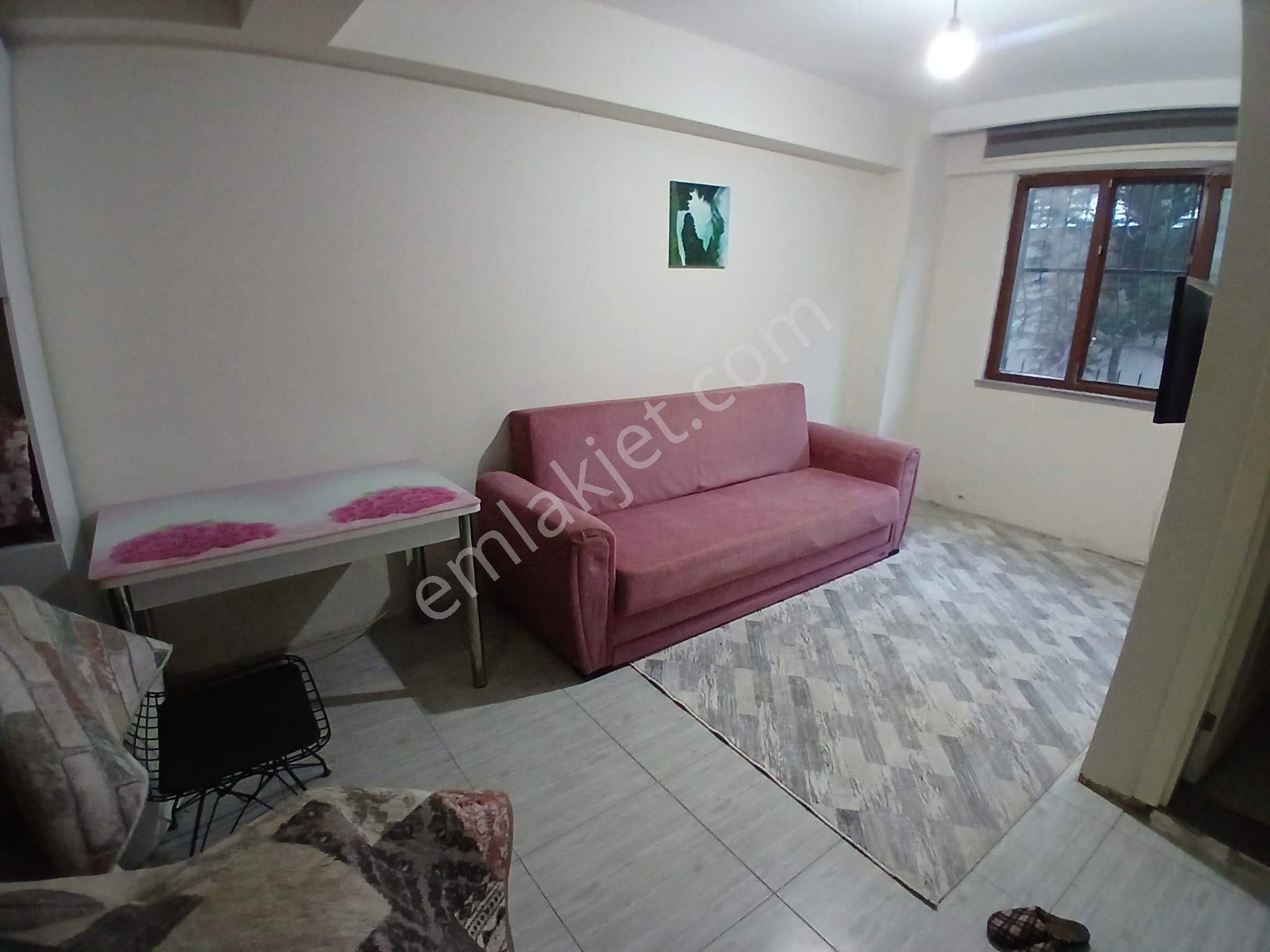 Ender Uysal Gayrimenkulden Asmalıevler De Kiralık 1+0 Geniş Bahçekatı Apart.. - Görsel 3