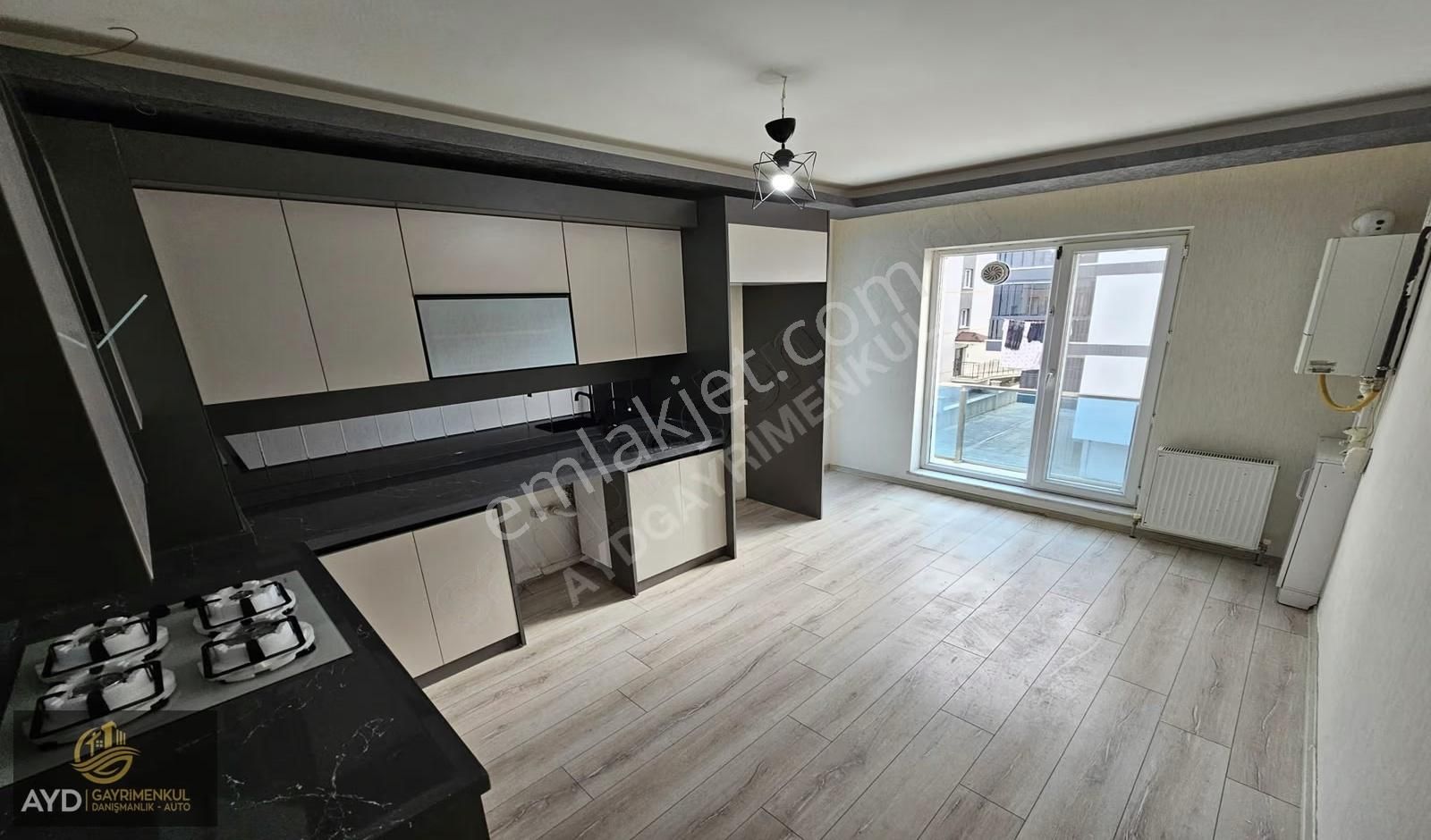 Ayd'den Katta Ful Yapılı Satılık 115 M2 2+1 Çift Balkonlu Daire