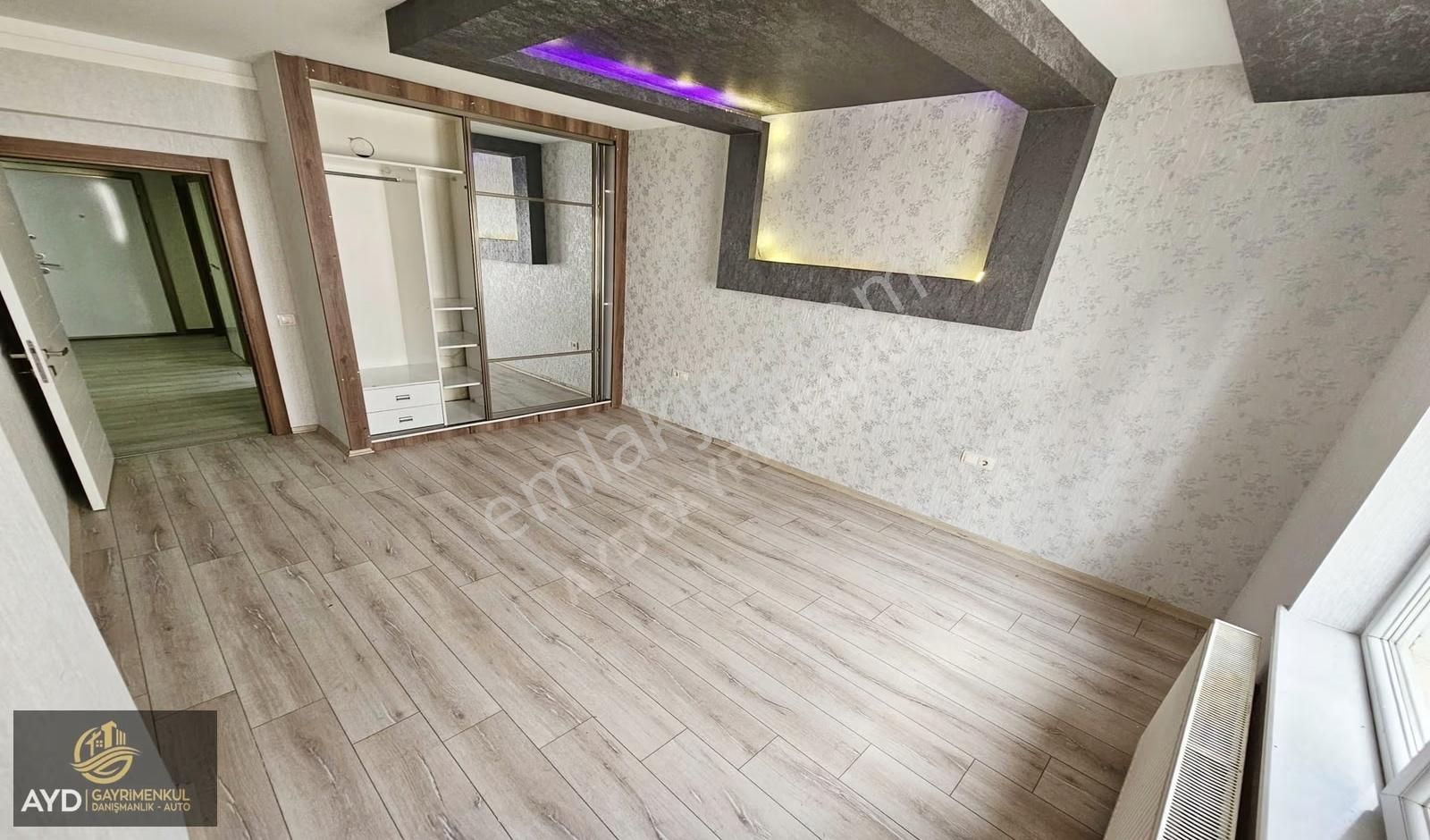 Ayd'den Katta Ful Yapılı Satılık 115 M2 2+1 Çift Balkonlu Daire - Görsel 11