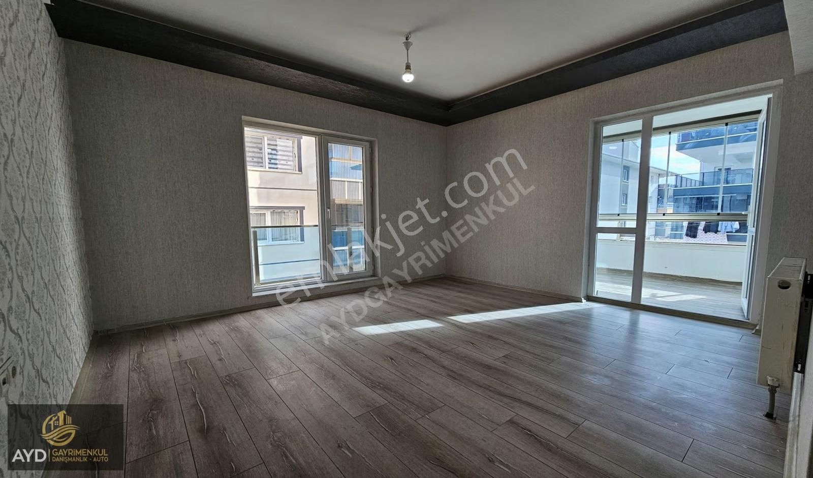 Ayd'den Katta Ful Yapılı Satılık 115 M2 2+1 Çift Balkonlu Daire - Görsel 12