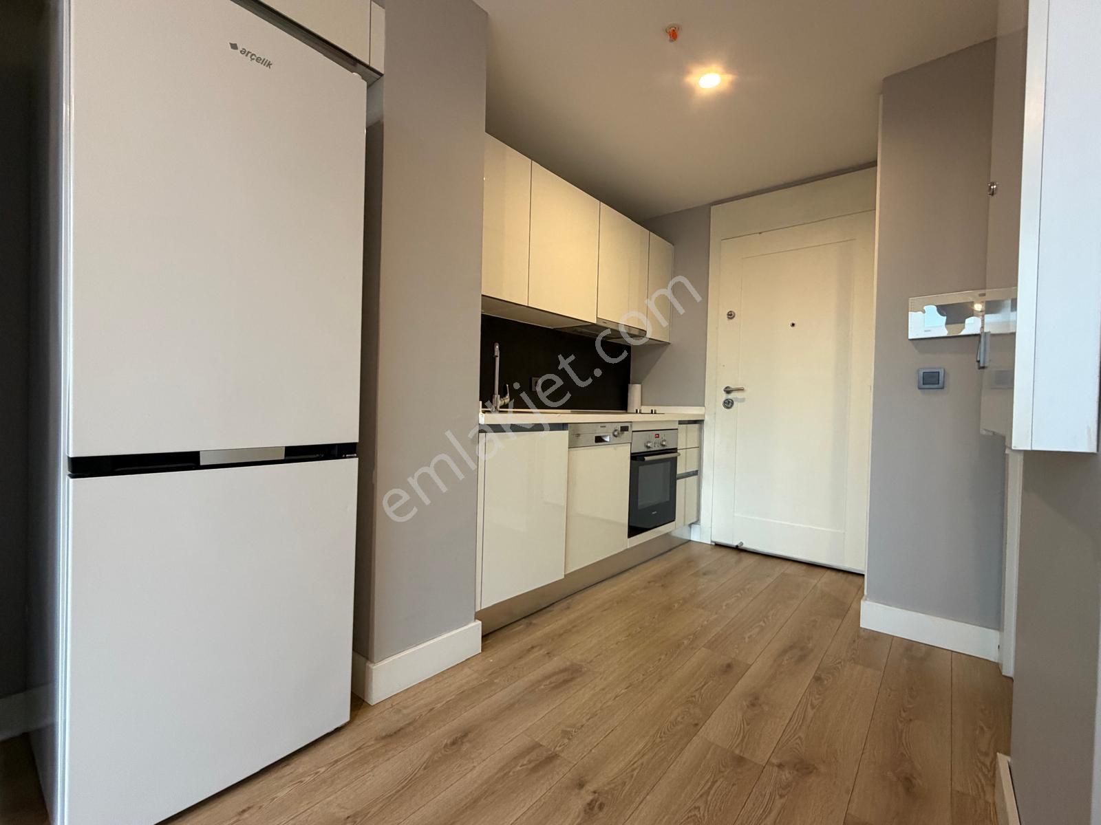 İstanbul House'dan Toya Moda'da Eşyalı Havuz Cepheli 1+0 Ara Kat - Görsel 12