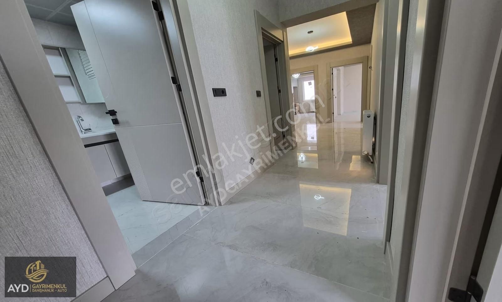 Ayd'den 29 Ekim Mah.'de Teras Balkonlu Lüx 3+1 Daire - Görsel 16