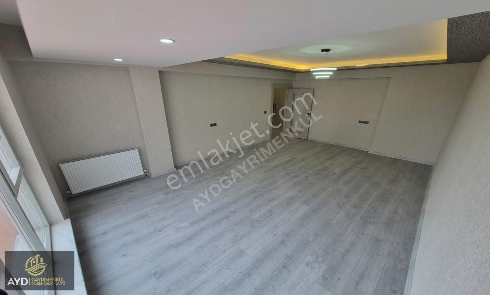 Ayd'den 29 Ekim Mah.'de Teras Balkonlu Lüx 3+1 Daire - Görsel 3