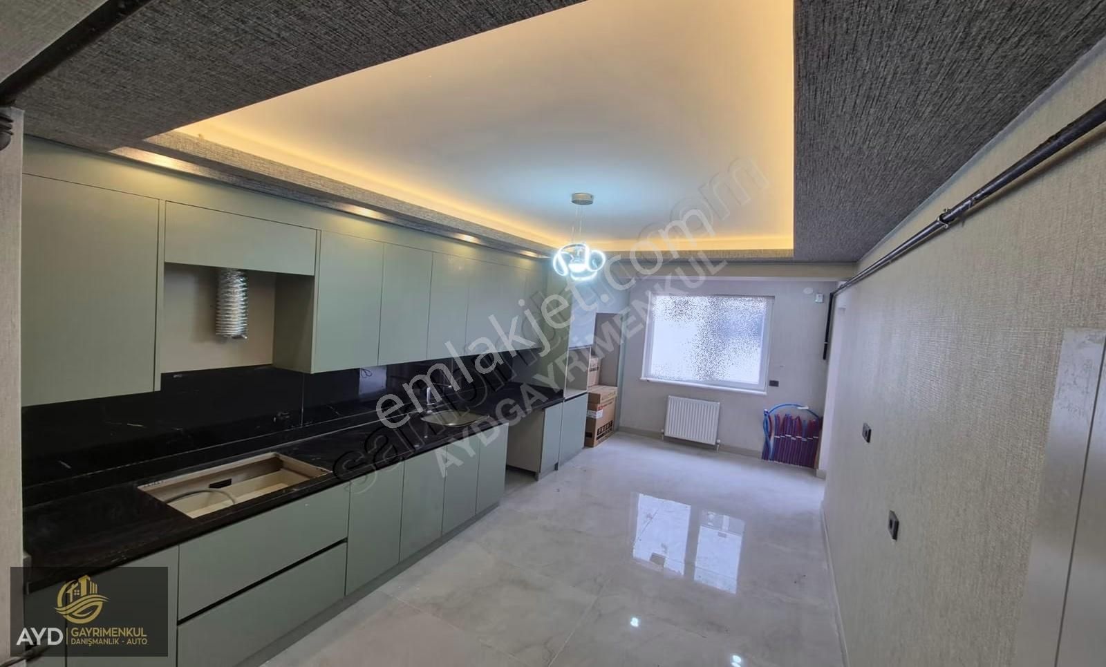 Ayd'den 29 Ekim Mah.'de Teras Balkonlu Lüx 3+1 Daire - Görsel 13