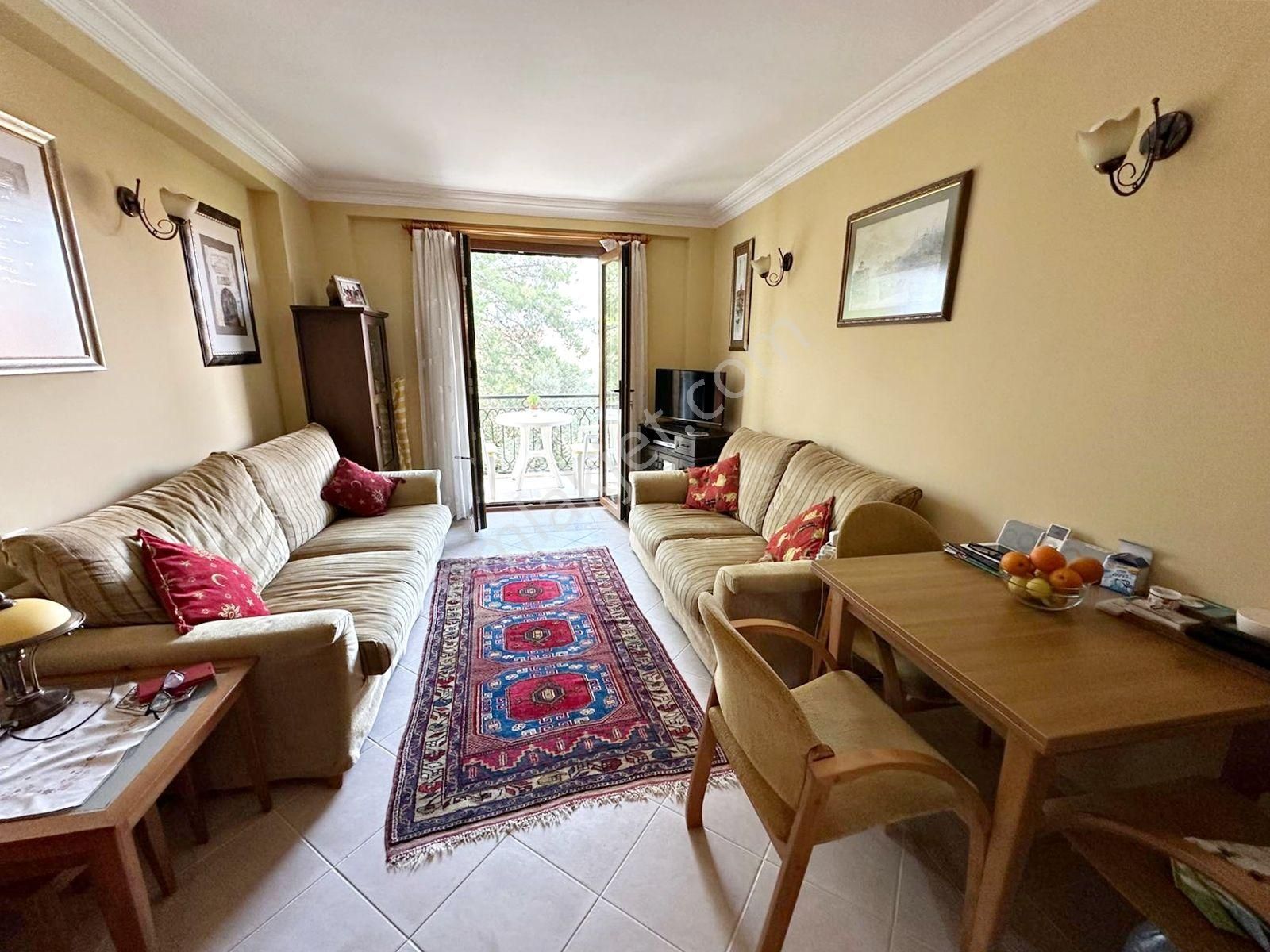 Ovacık'ta 117000 M2 Arsalı Sitede Satılık 2+1 Daire - Görsel 3