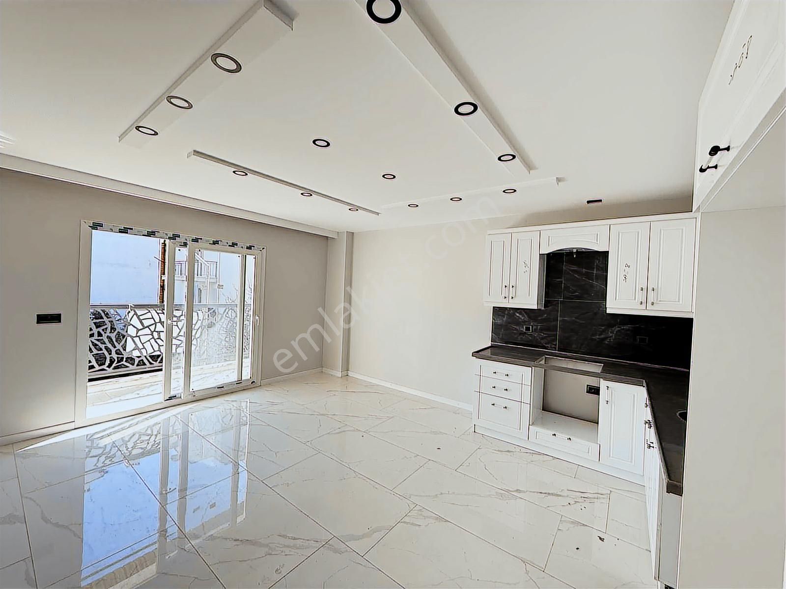 Kuşadası Davutlar Merkezde Satılık 2+1 Arakat Daire - Görsel 10