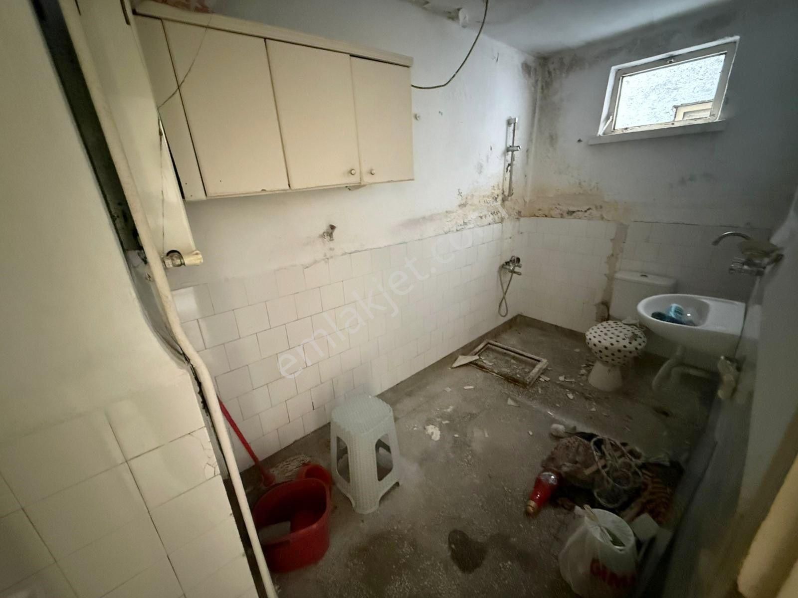 Krc'den Mamak Çarşı İçi Caddesinde 3+1 Güney Cepheli Satılık Daire - Görsel 13