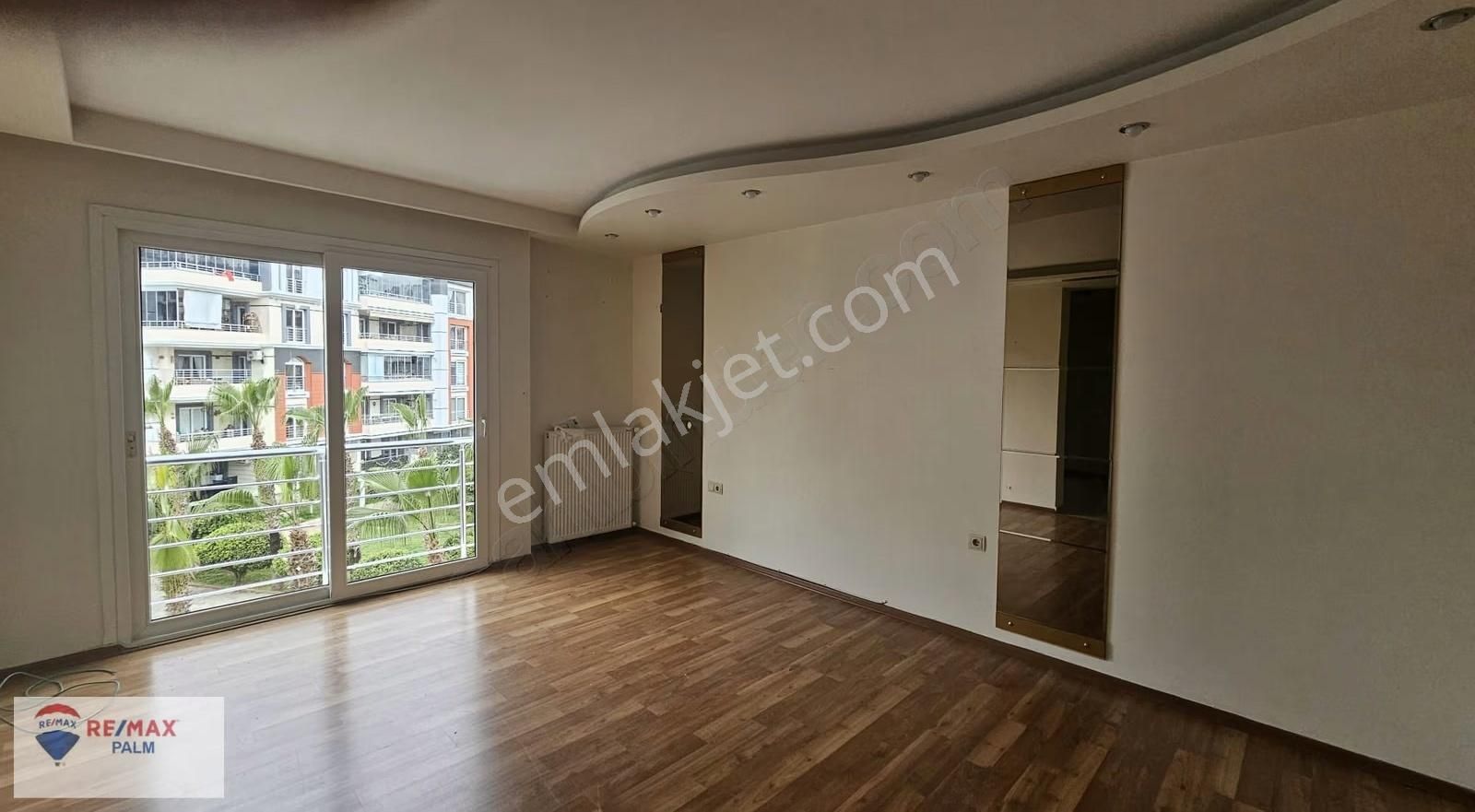 Remax Palm'den Cumhuriyet Konakları'nda 4+1 Kiralık Daire - Görsel 2